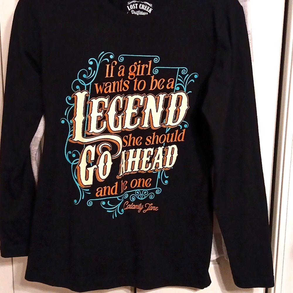 Long sleeved tshirt